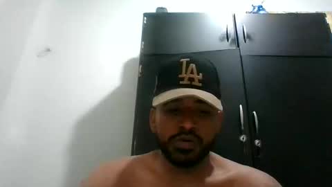 Snapshot of josebabilonia09 chatting on June 5, 7:47 am Anonimusjb online show from June 5, 7:47 am