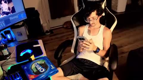 Snapshot of josefturner1 chatting on July 12, 4:14 am Josef online show from July 12, 4:14 am