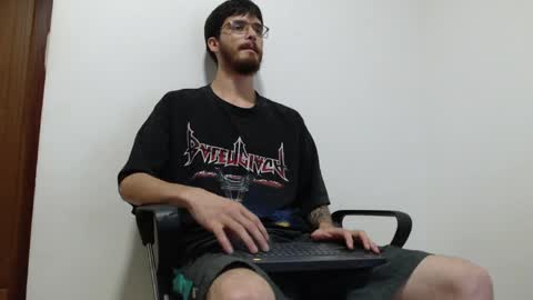 alejandro online show from April 2, 10:02 am