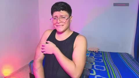 JOSEPH BROWN online show from March 28, 3:06 am