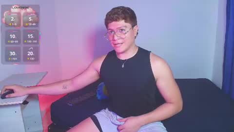JOSEPH BROWN online show from July 10, 8:55 pm