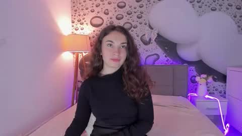 Snapshot of josephinerowe chatting on April 5, 12:24 pm Josephine online show from April 5, 12:24 pm