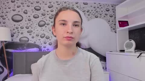 Snapshot of josephinerowe chatting on May 8, 12:10 pm Josephine online show from May 8, 12:10 pm