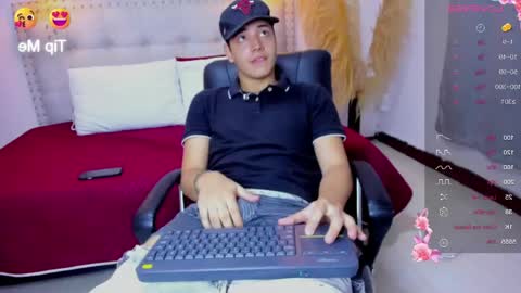 Snapshot of josh_falcon22 chatting on May 26, 4:41 am JOSH online show from May 26, 4:41 am
