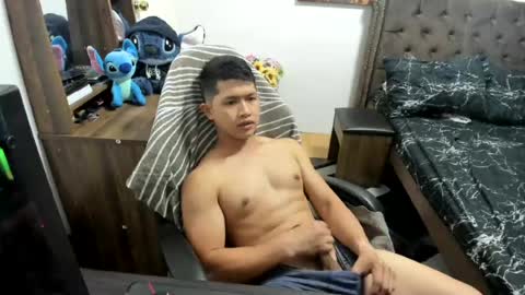 joshay21 online show from August 7, 12:40 pm
