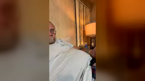 joshbogus79 online show from June 14, 11:51 pm
