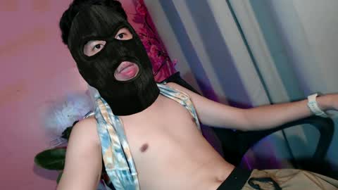joshlee1720 online show from June 21, 7:05 pm