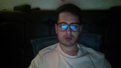 josux8 online show from December 18, 2:06 am