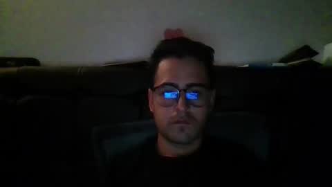 josux8 online show from January 6, 8:07 am