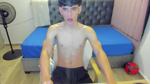 josy online show from March 25, 12:27 am