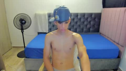 josy online show from March 27, 11:26 pm