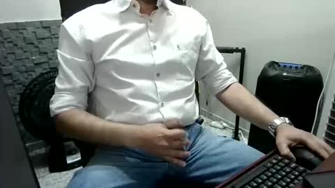 Snapshot of jotacalvarengas chatting on April 7, 10:26 am jotacalvarengas online show from April 7, 10:26 am