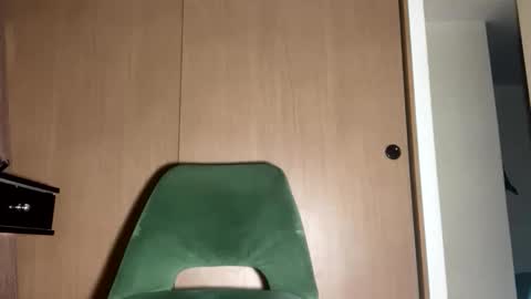 Snapshot of jotarojas1 chatting on February 21, 4:13 am jotarojas1 online show from February 21, 4:13 am