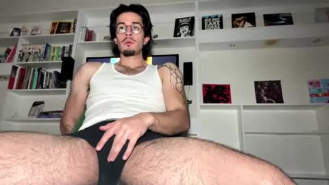 Snapshot of jotarojas1 chatting on March 20, 5:12 am jotarojas1 online show from March 20, 5:12 am