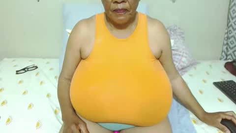 Snapshot of joycemando chatting on September 23, 8:56 pm DairyQueen online show from September 23, 8:56 pm