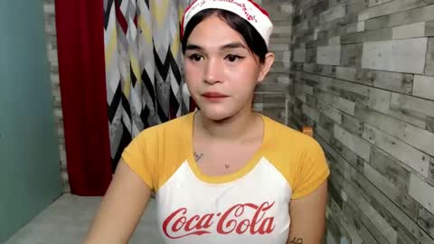 Snapshot of joycum_xxx chatting on December 17, 11:06 am JOY in your heart online show from December 17, 11:06 am