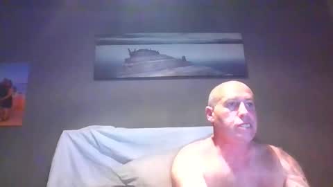 Naughty Couple online show from March 31, 8:26 am