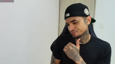juan_gomez_1 online show from June 10, 9:08 am