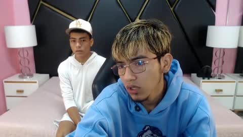 juan_saul1 online show from April 19, 10:14 am