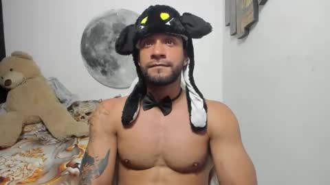 Juanes online show from March 15, 1:55 am