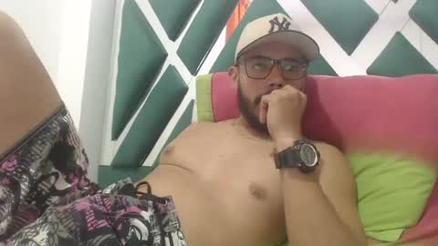 juanfe_style online show from September 26, 8:57 pm