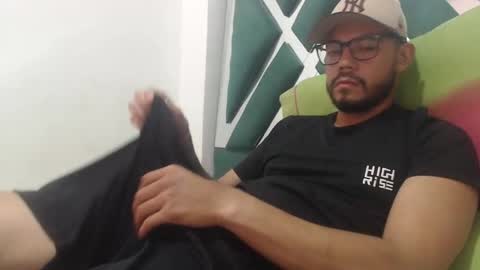 juanfe_style online show from October 18, 2:29 pm