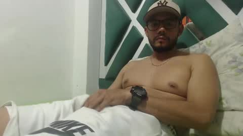 juanfe_style online show from November 12, 11:14 pm