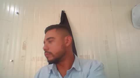 juanfe_style online show from May 19, 1:50 pm