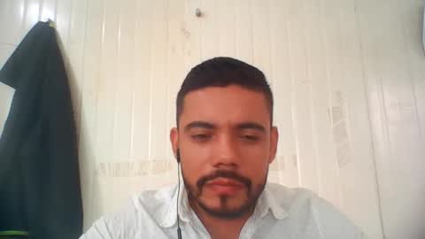 juanfe_style online show from May 28, 7:55 pm