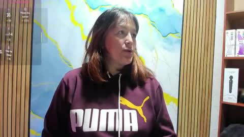 juanita online show from June 4, 8:20 am