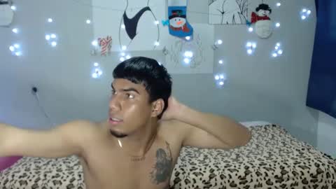 juanse_hot11 online show from January 15, 7:12 pm
