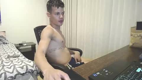 Miguel online show from February 7, 3:01 am