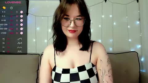 Bella online show from March 21, 3:26 pm