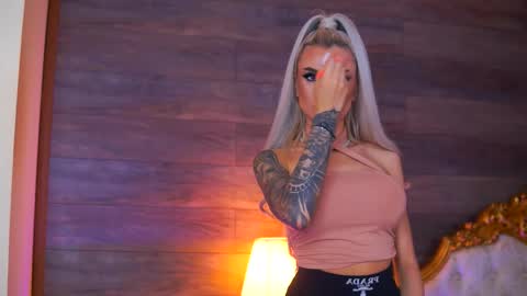 Jessye online show from March 20, 9:19 pm