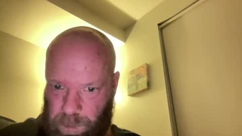 juicymommabear online show from March 7, 8:55 am