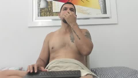 Jules online show from December 1, 5:02 pm