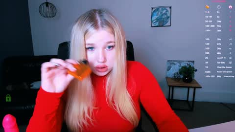 juli kisss online show from January 3, 1:38 am