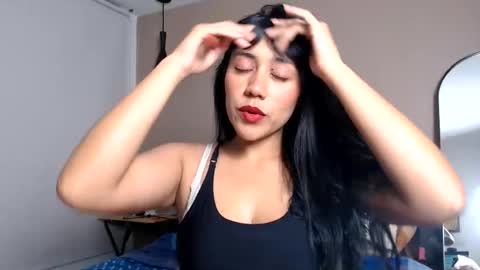 Snapshot of juli_love11 chatting on August 2, 2:21 am JULIETA online show from August 2, 2:21 am