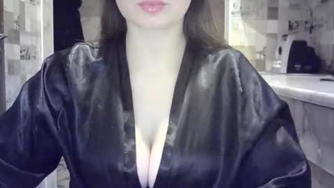 julia69009 online show from January 14, 9:52 pm