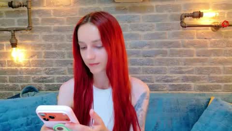 JuliaJae online show from July 3, 6:31 am