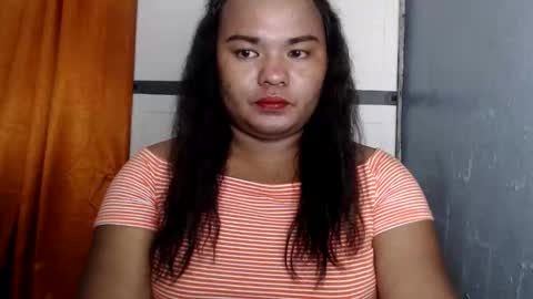 juliaclarete online show from April 23, 10:36 am
