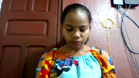 Snapshot of juliah02 chatting on June 23, 6:11 am juliah02 online show from June 23, 6:11 am