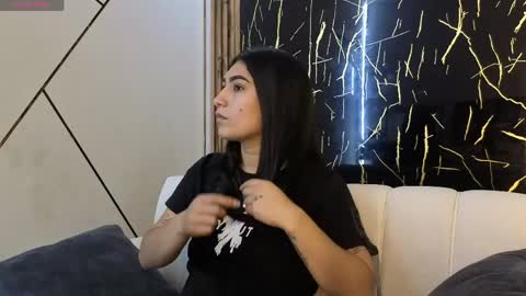 juliana23_pm online show from April 16, 4:41 pm