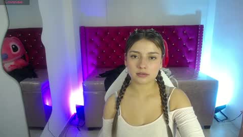 juliana_diamond_ online show from April 8, 3:17 am