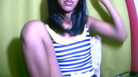 Nathie online show from April 14, 8:04 pm