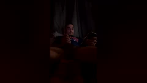 Snapshot of julianmelendezdec23 chatting on March 1, 9:11 am julianmelendezdec23 online show from March 1, 9:11 am