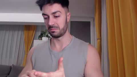 Snapshot of julianroyce chatting on February 7, 11:30 pm JulianRoyce online show from February 7, 11:30 pm