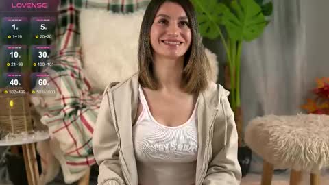 Julie online show from February 18, 8:10 am