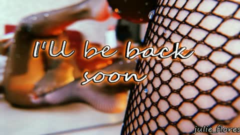 Julie online show from March 26, 2:33 pm