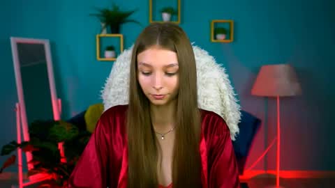 juliedaniel online show from June 5, 6:52 am